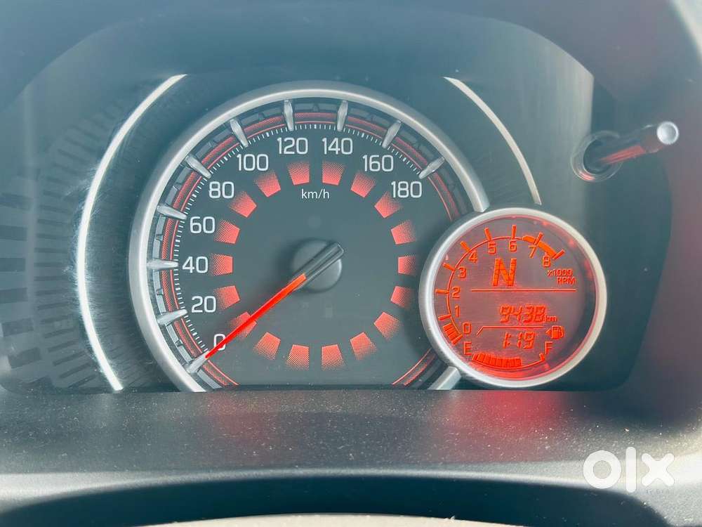 Maruti Suzuki Wagon R Zxi Ags 1.2, 2023, Petrol