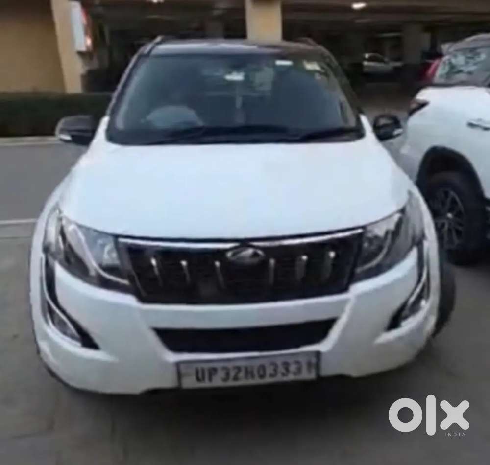 Mahindra Xuv500 2017 Diesel 98000 Km Driven
