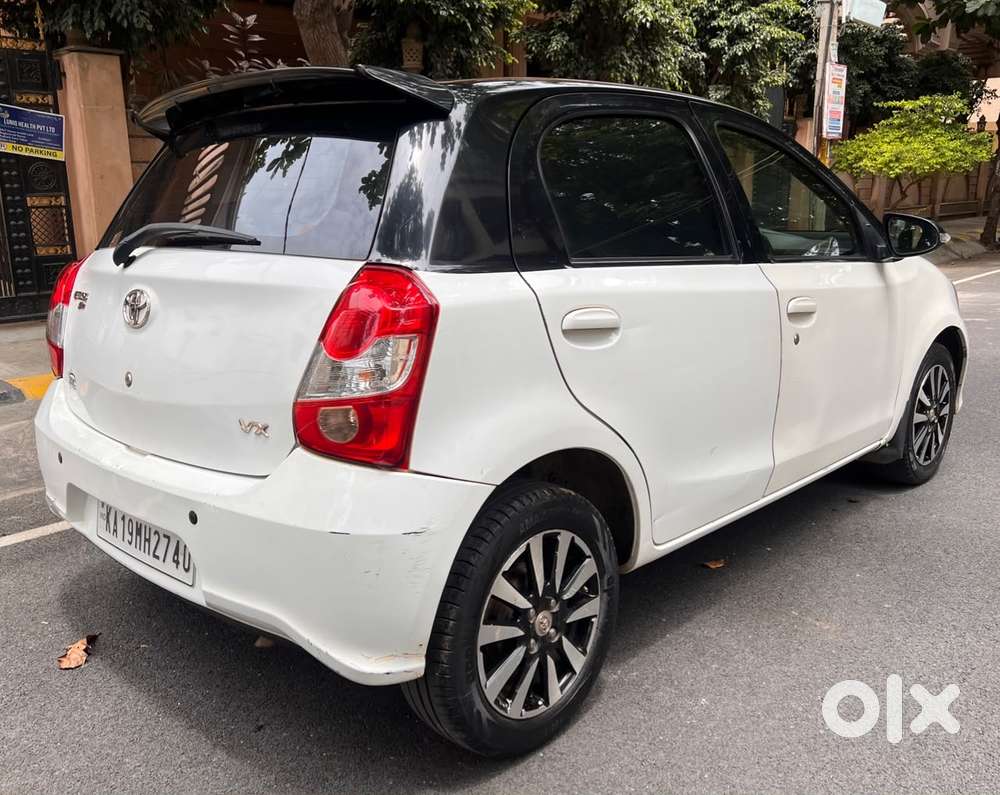 Toyota Etios Liva Vx, 2017, Petrol