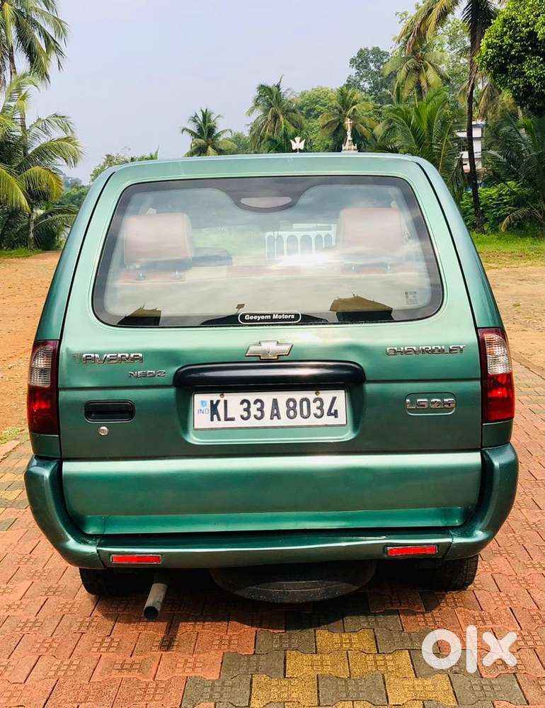 2009 Tavera Neo 2 Single Owner