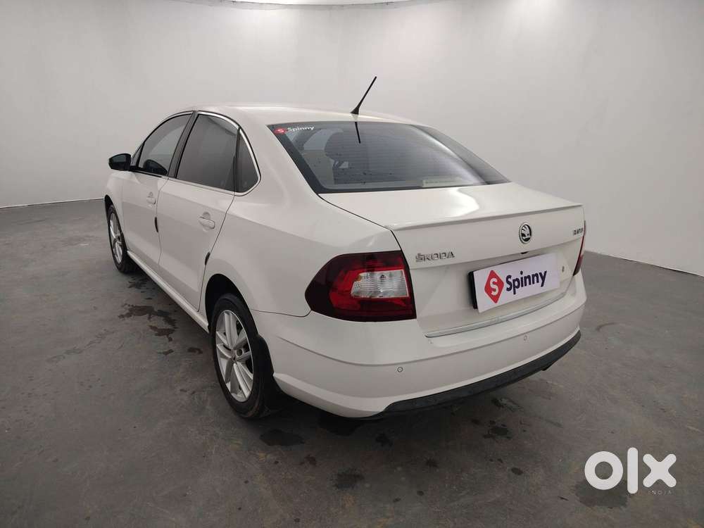 Skoda Rapid 1.6 Mpi Style, 2018, Petrol