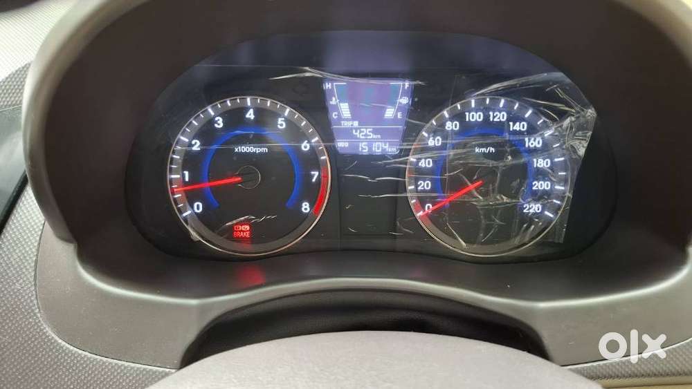Hyundai Verna 1.6 Sx Vtvt, 2016, Petrol