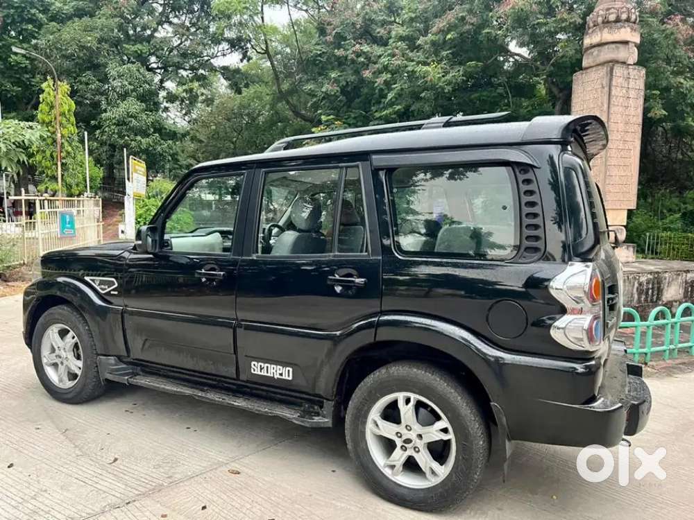 Mahindra Scorpio Diesel 2015 Variant S10
