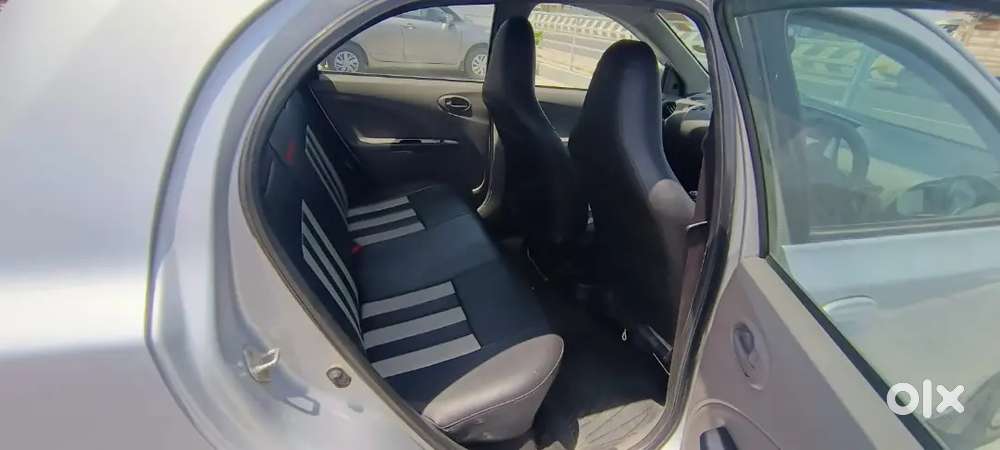 Toyota Etios Liva 2011 Manual