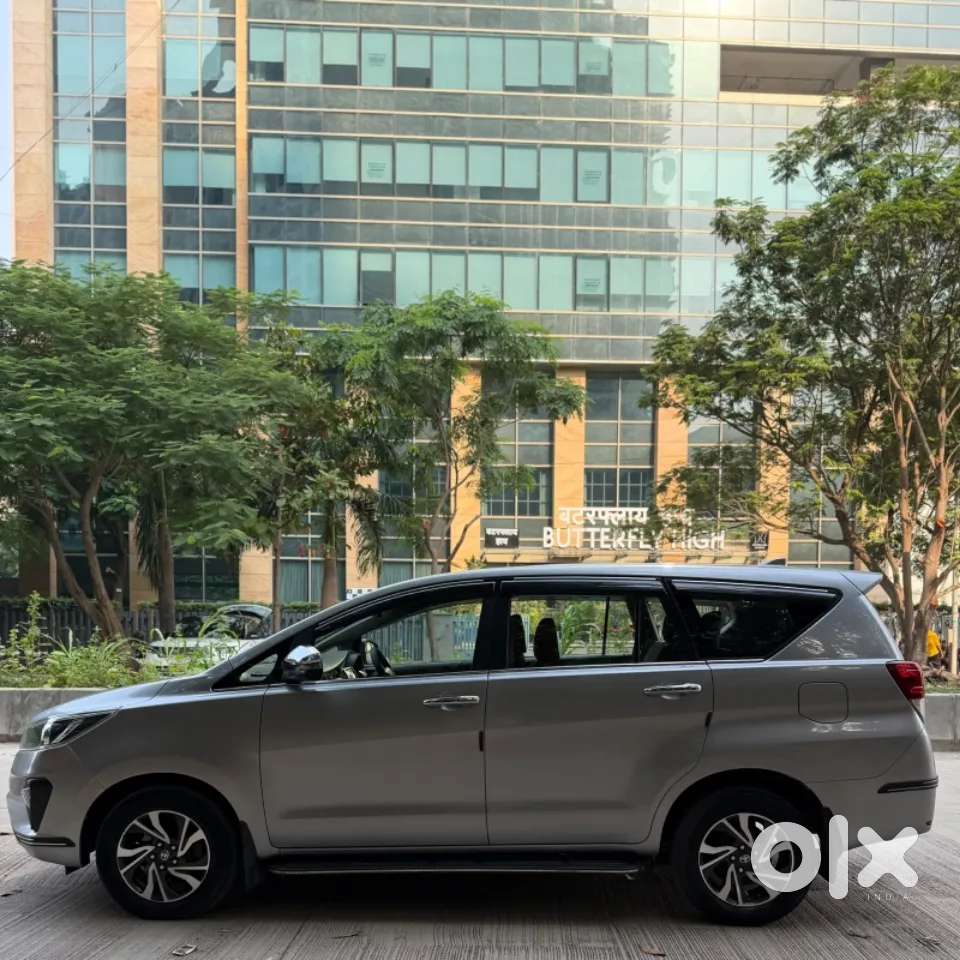 Toyota Innova Crysta 2.4 G Mt 7 Str, 2021, Diesel
