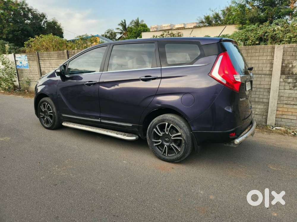 Mahindra Marazzo M8, 2019, Diesel