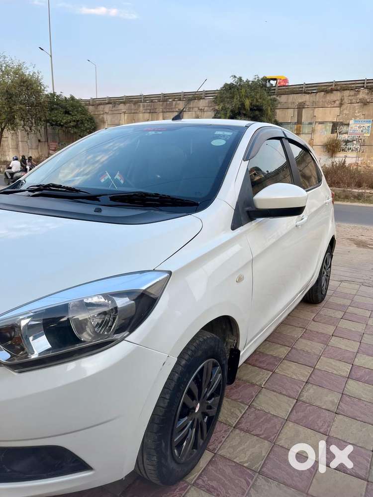 Tata Tiago 1.2 Revotron Xt Option, 2016, Diesel