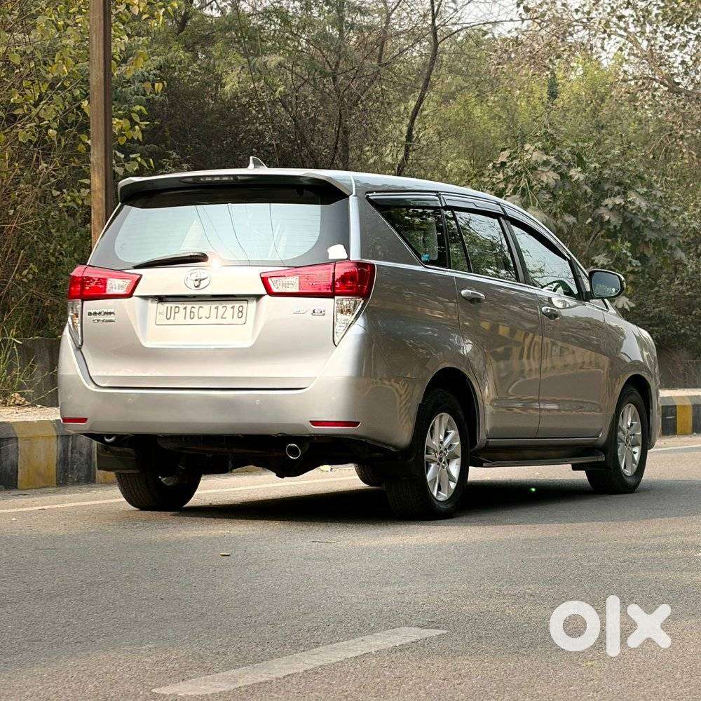 Toyota Innova Crysta 2.7 Gx At, 2019, Petrol