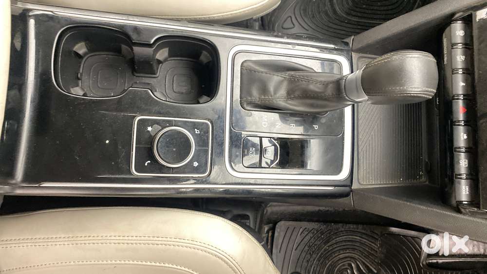 Mahindra Xuv700 2.2 Ax 7 Diesel At Str Awd, 2022, Diesel
