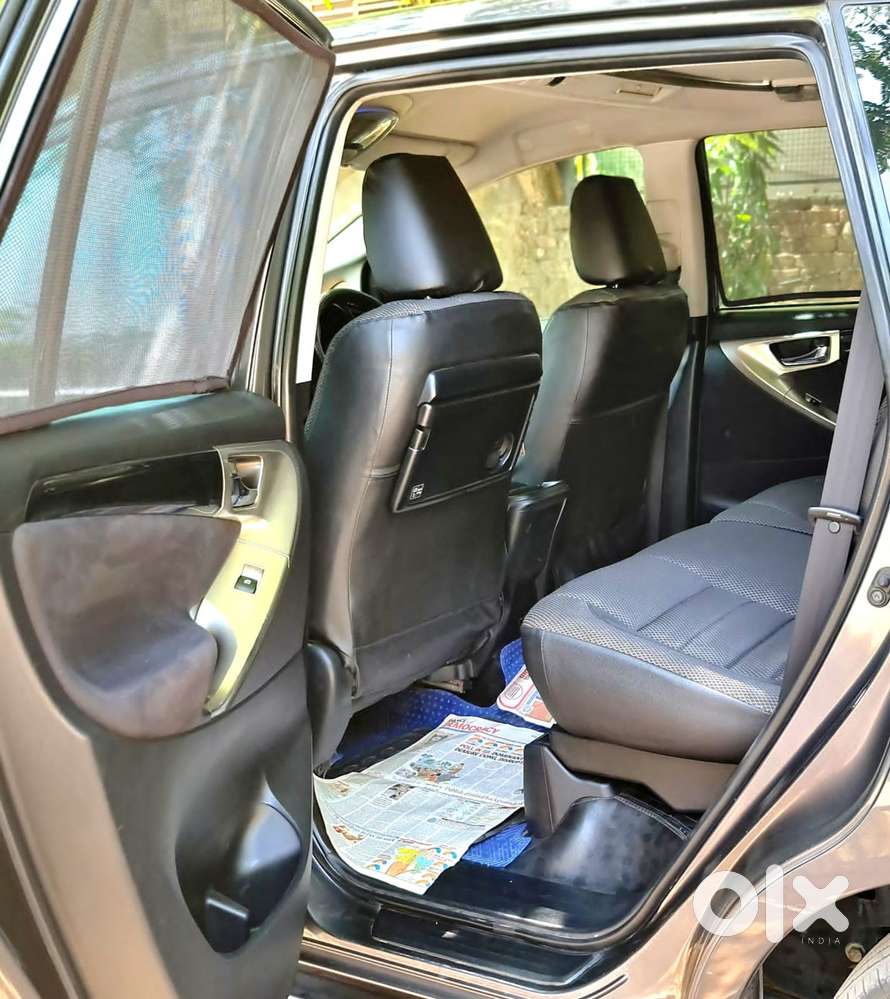 Toyota Innova Crysta