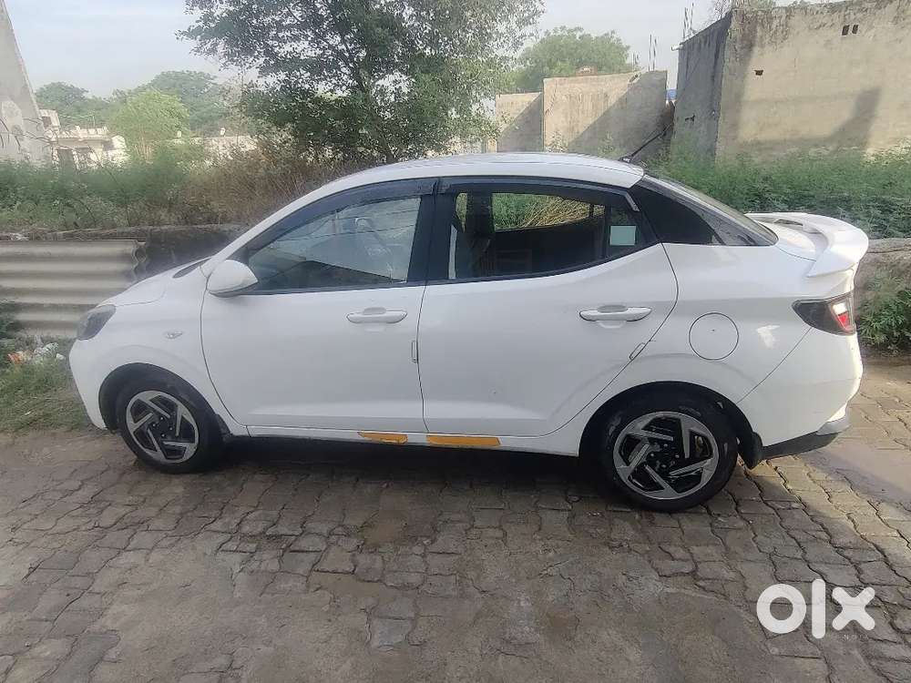 Hyundai Aura 1.2 Cng S 2024 Life  Uttar Pradesh State Tax Paid