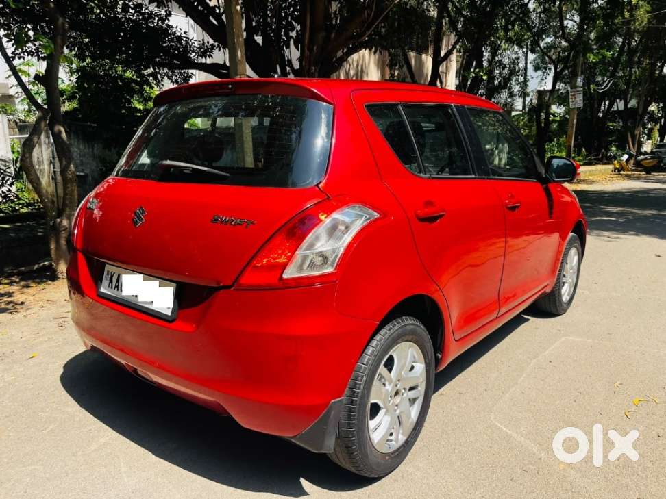 Maruti Suzuki Swift Zxi, 2012, Petrol