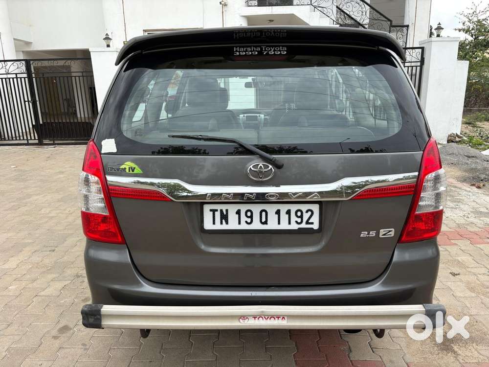 Toyota Innova 2.5 Z Diesel 7 Seater Bs Iv, 2014, Diesel