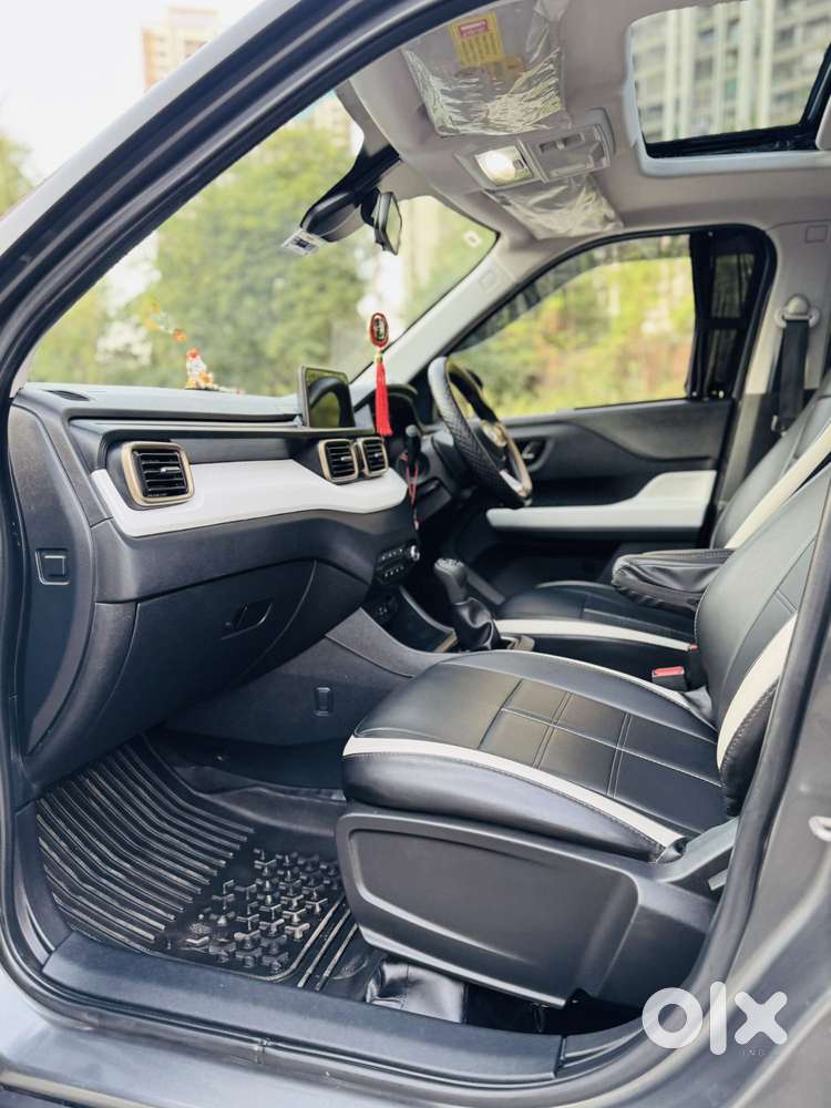 Tata Punch Accomplished Dazzle Mt Sunroof, 2023, Cng & Hybrids