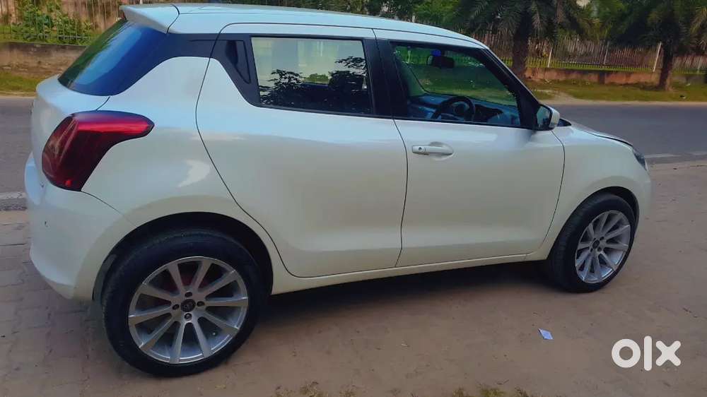 Maruti Suzuki Swift 2022 Model Petrol Run Only 24000