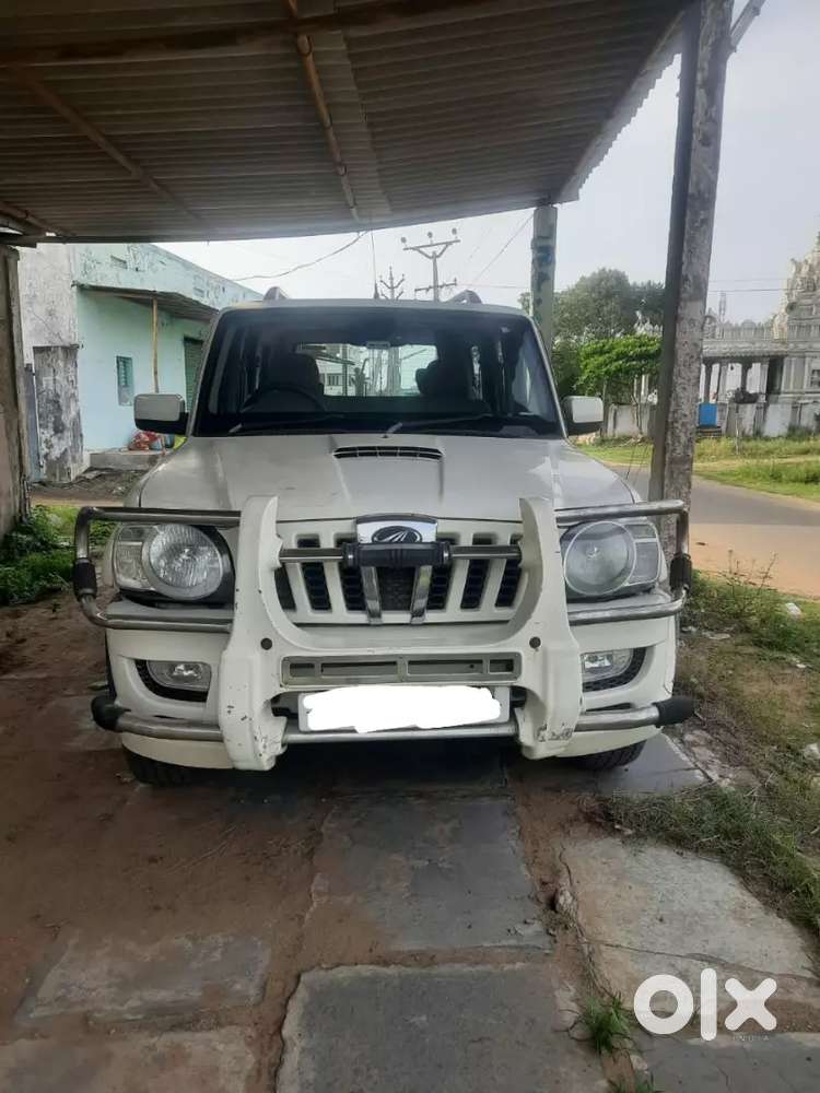Mahindra Scorpio 2013 With Diesel Transmission