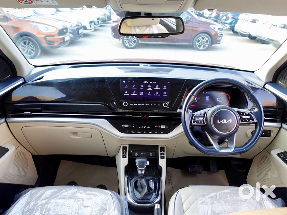 Kia Carens 1.4 Luxury Plus Dct 7 Str, 2022, Diesel