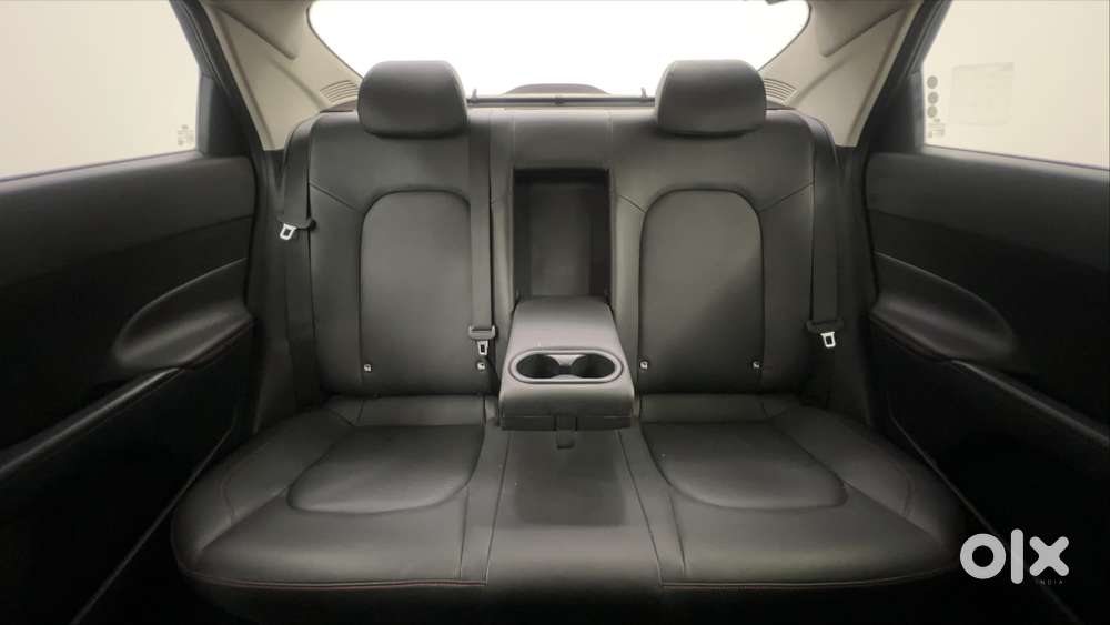 Hyundai Verna 1.5 Sx (o) Turbo Petrol Dct, 2023, Petrol