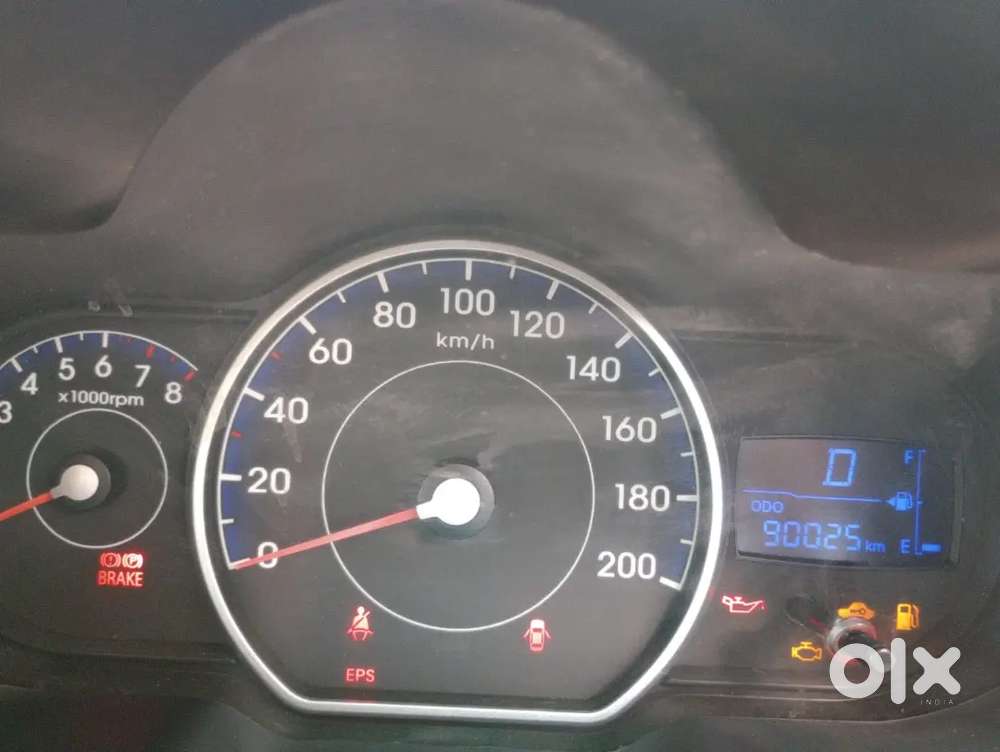 Hyundai I10 Sportz 2012 Second-owner