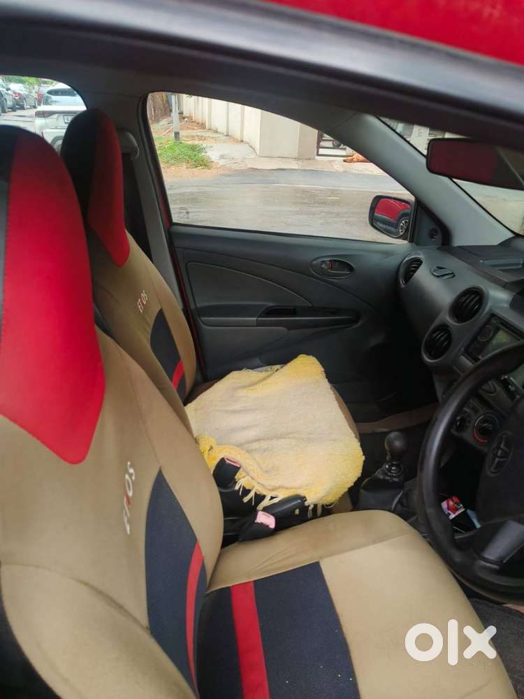 Red Etios Liva