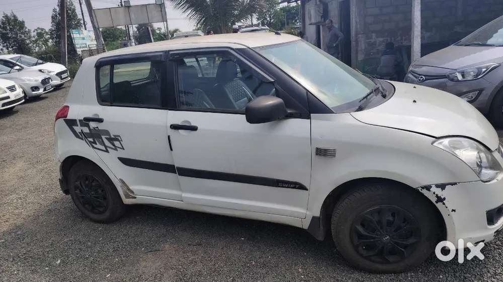 Maruti Suzuki Swift 2011