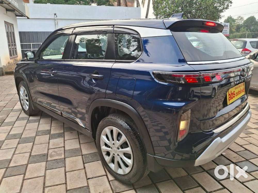Maruti Suzuki Grand Vitara 1.5 Delta Smart Hybrid At, 2023