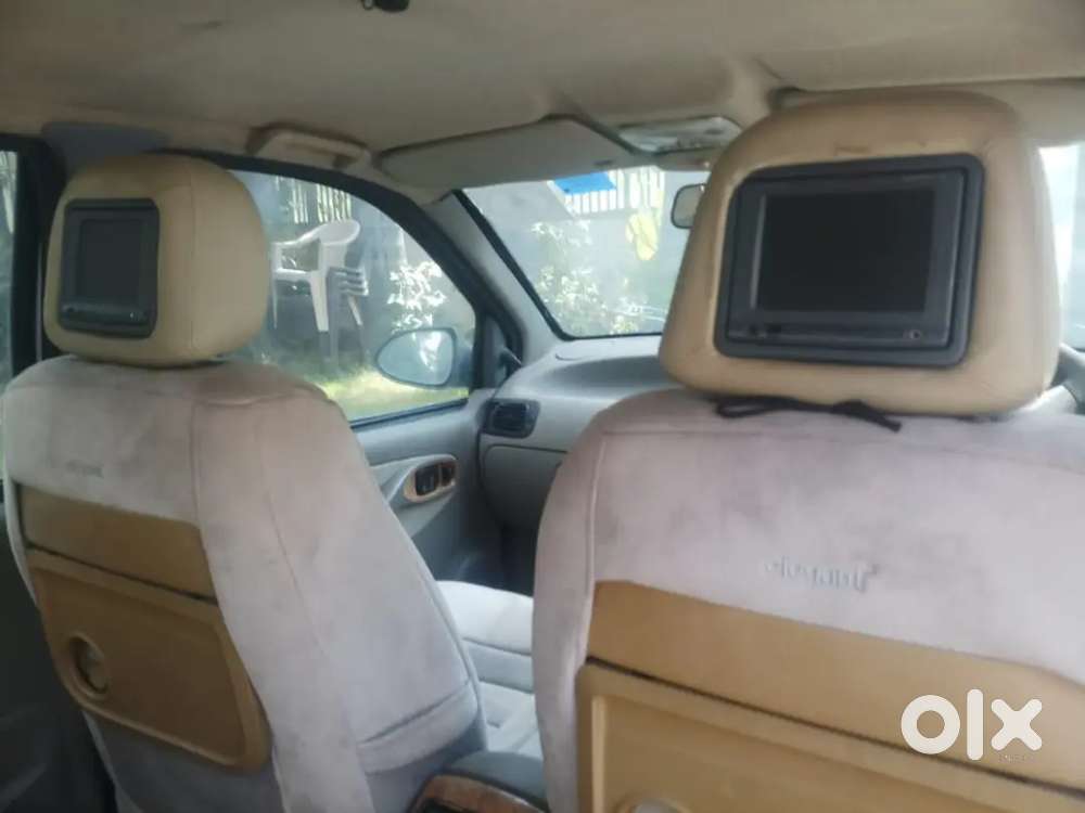 Indigo Grande Limited Edition Top Model, With Two Headrest Screens