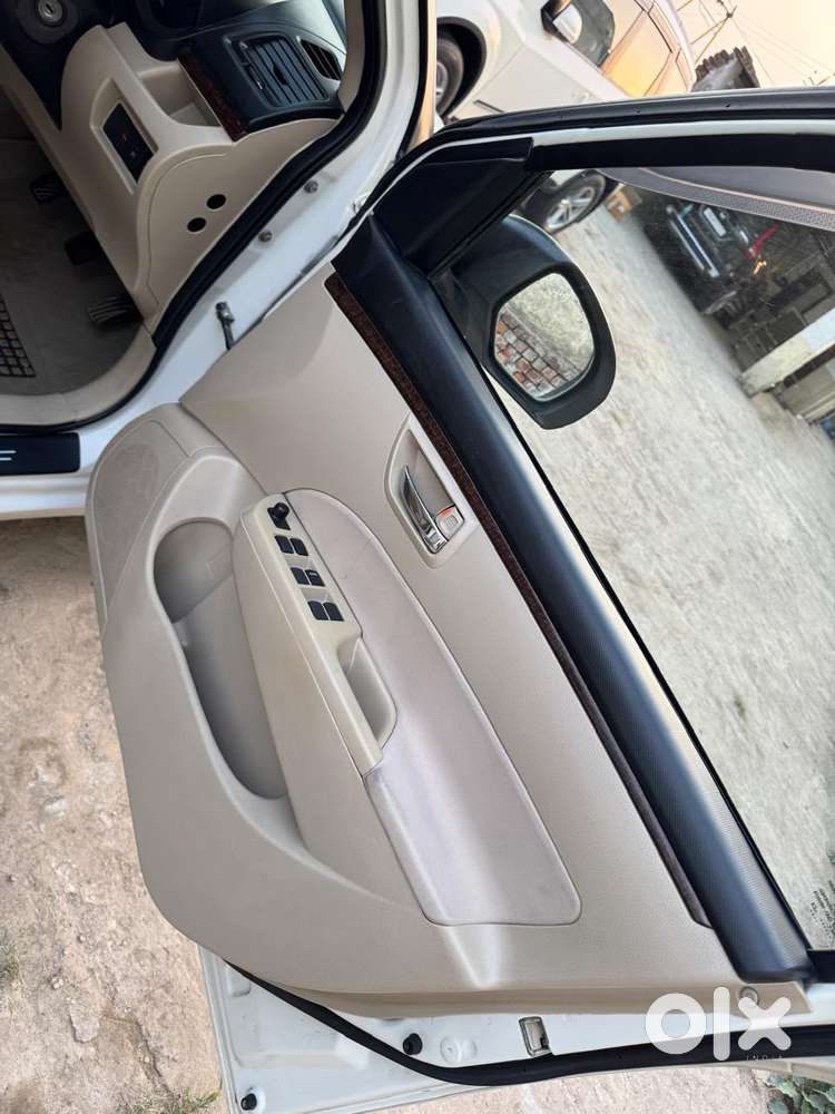 Maruti Suzuki Swift Dzire Vdi, 2014, Diesel