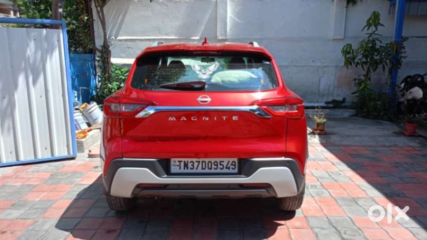 Nissan Magnite 1.0 Xv, 2022, Petrol