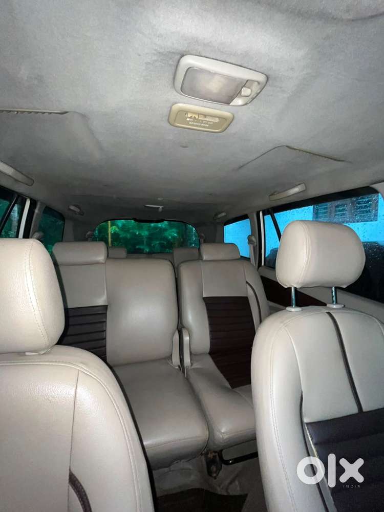 Toyota Innova Diesel 2011
