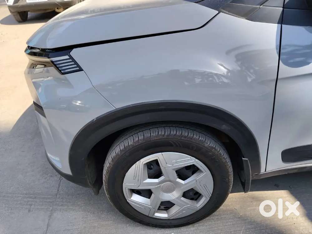 Tata Nexon Pure Plus S  Automatic  Petrol 2700 Km Driven