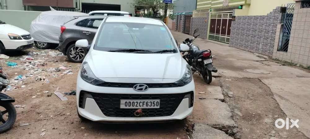 Hyundai Aura 2023 Petrol 21000 Km Driven