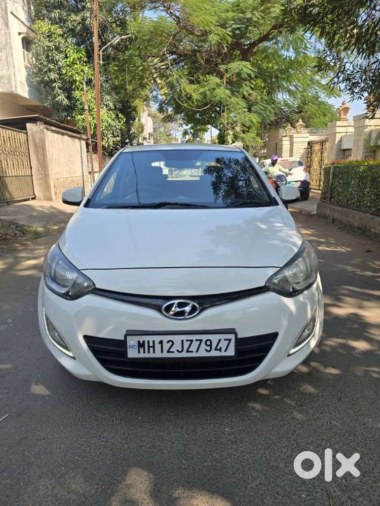 Hyundai I20 Sportz 1.2 Bs-iv, 2013, Petrol