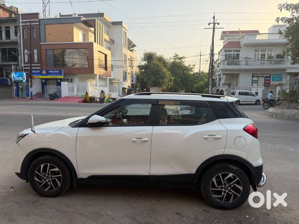 Mahindra Xuv300 2022 Diesel Well Maintained