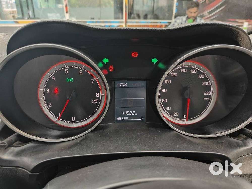 Maruti Suzuki Swift 1.2 Vxi (o), 2024, Petrol