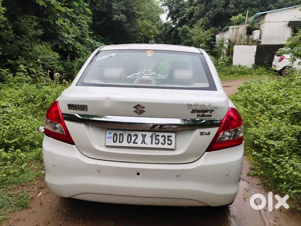 Swift Dzire 2015 Manual Petrol 84000 Km Second Owner