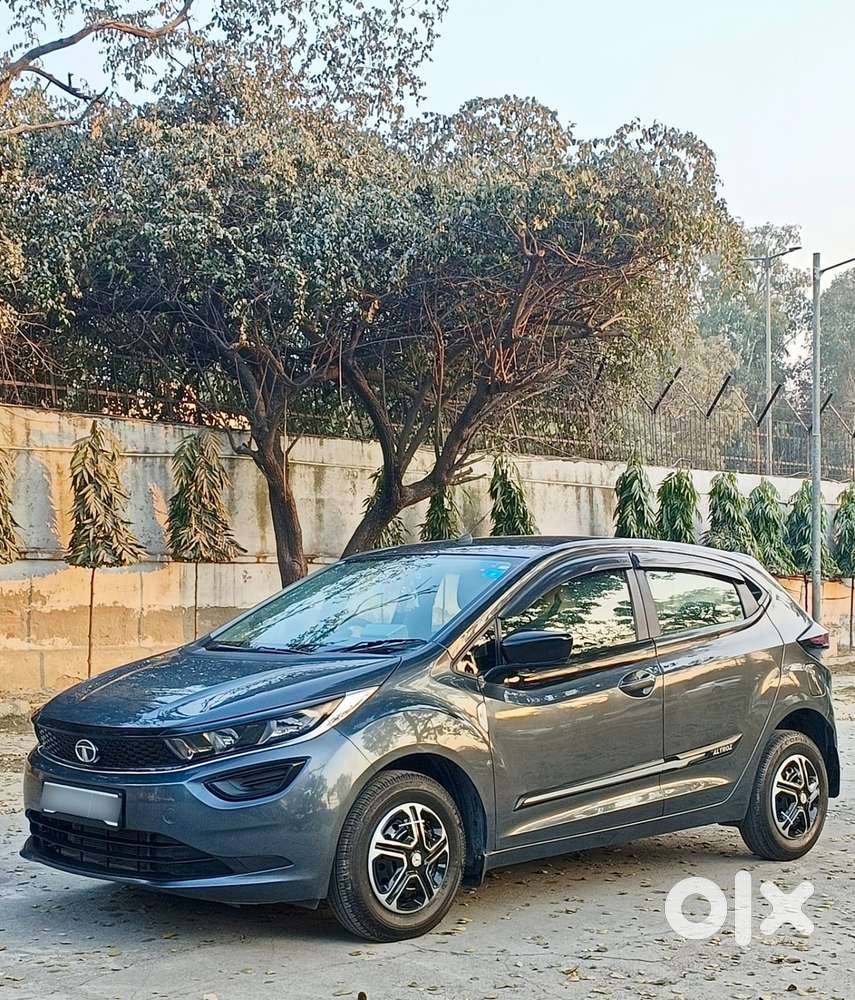 Tata Altroz 1.2 Xe, 2021, Petrol