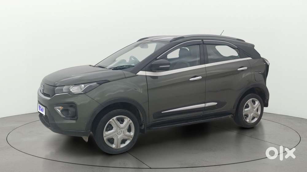 Tata Nexon 1.5 Revotorq Xma Amt (s), 2022, Petrol