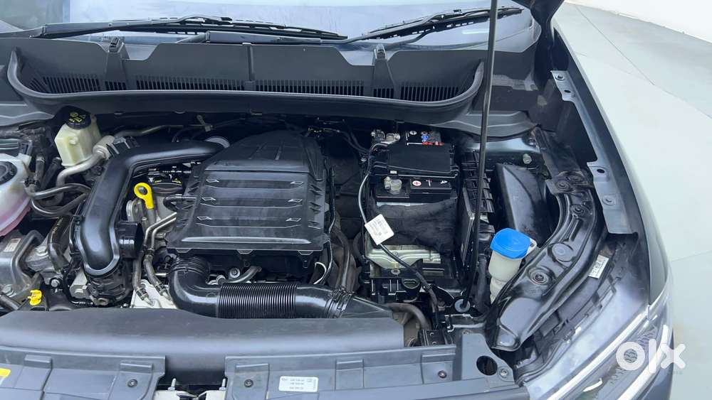 Volkswagen Taigun Topline 1.0 Tsi At (electric Seats), 2022, Petrol