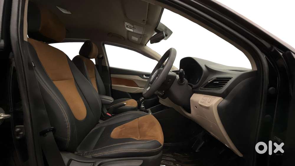Hyundai Verna 1.6 Vtvt Sx, 2019, Petrol