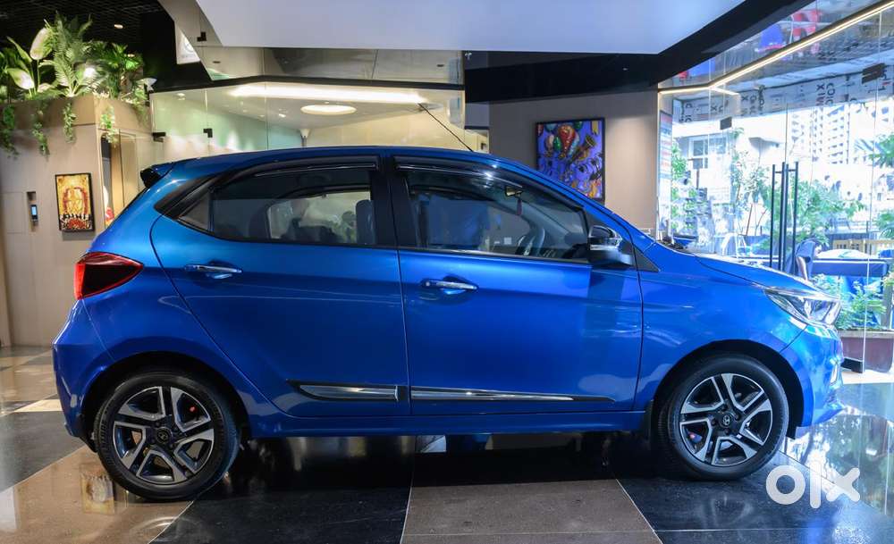 Tata Tiago 1.2 Revotron Xza Plus Amt, 2024, Petrol