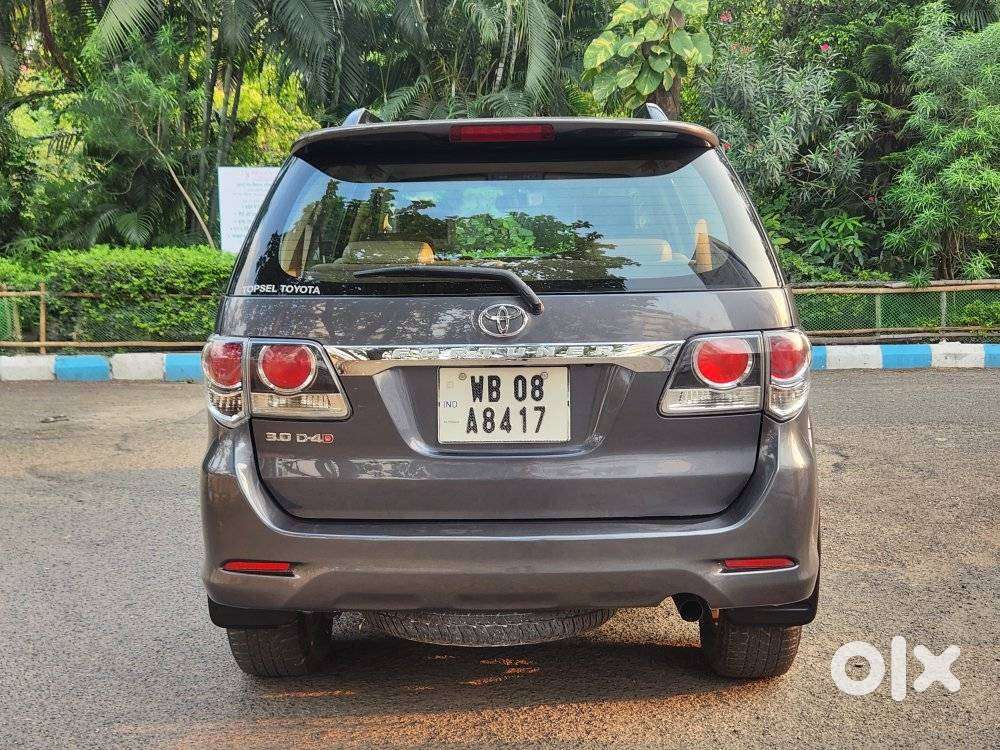 Toyota Fortuner 3.0 Ltd, 2015, Diesel