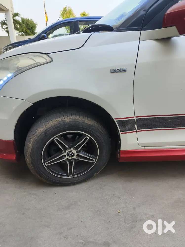 Maruti Suzuki Swift 2015 Diesel 60000 Km Driven