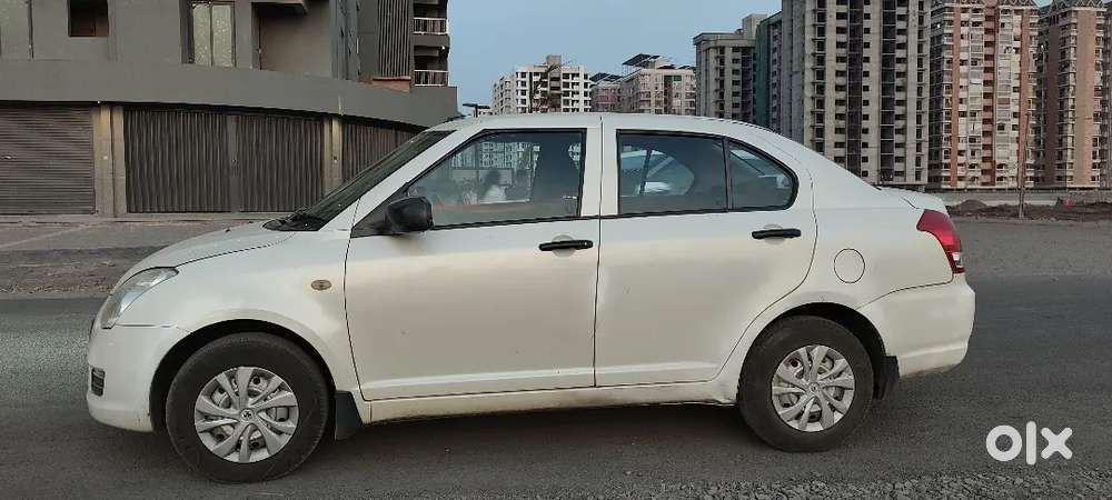 Maruti Suzuki Swift Desire Lxi 2010