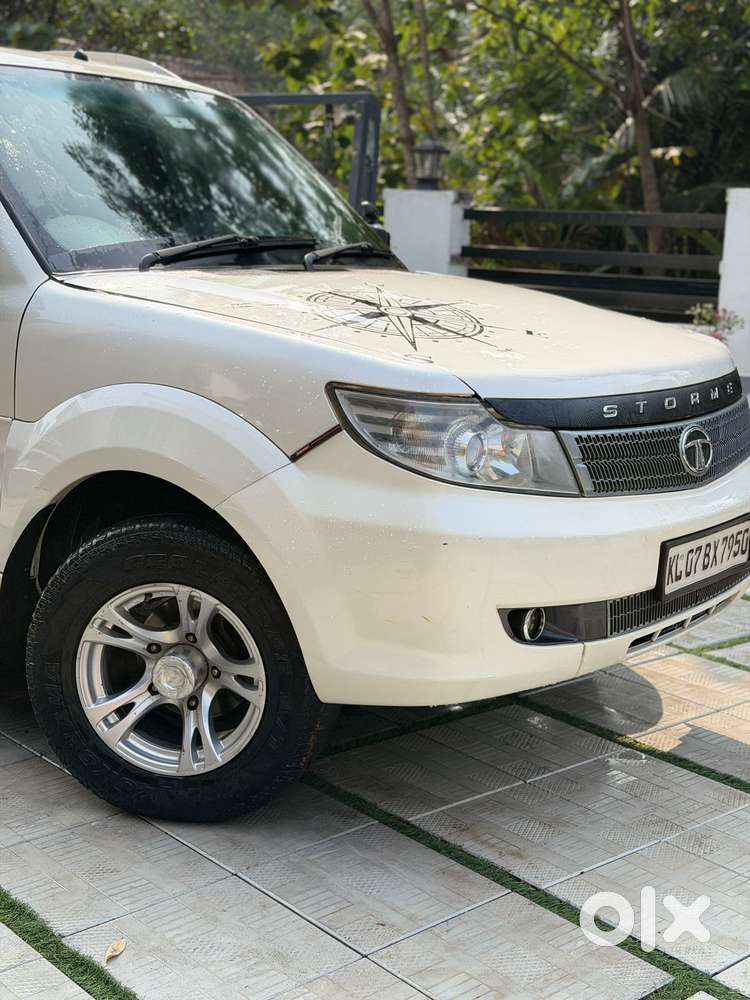 Tata Safari Vxi 4x2 Bsii, 2013, Diesel