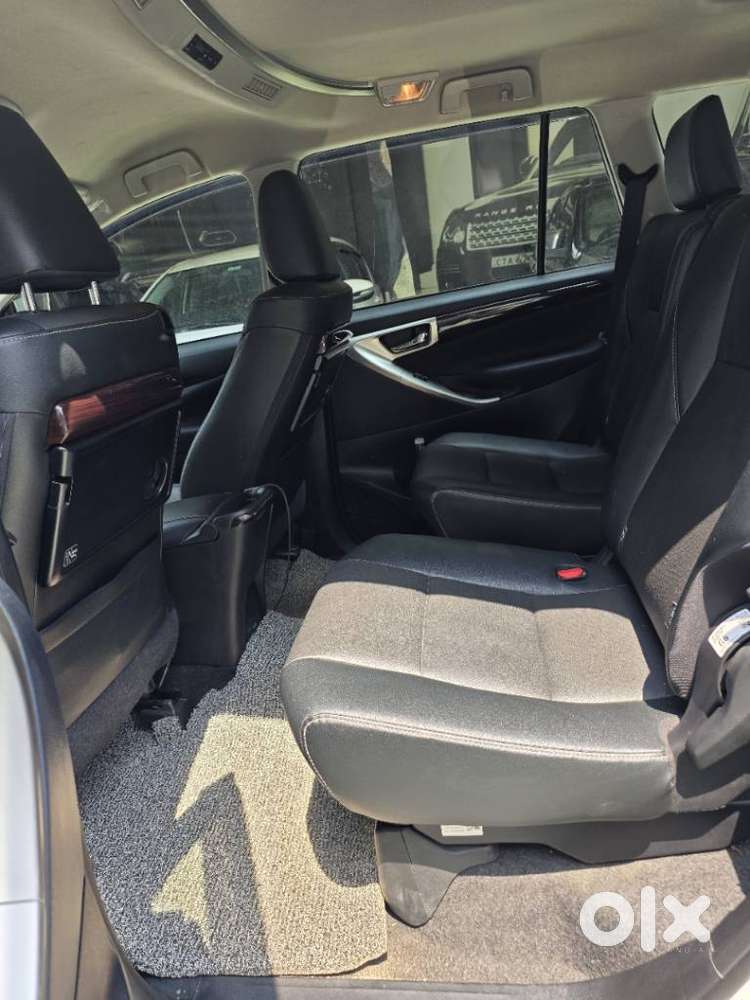 Toyota Innova Crysta Zx 2.4 Diesel 7 Seater, 2025, Diesel