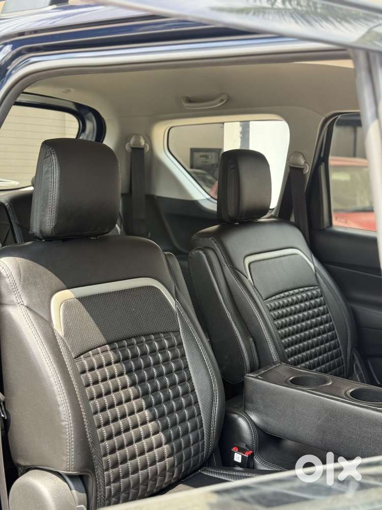 Maruti Suzuki Xl6 1.5 Zeta At, 2024, Petrol