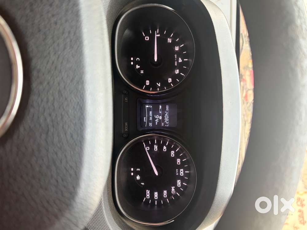 Tata Tiago Nrg 2018 Diesel 140800 Km Driven