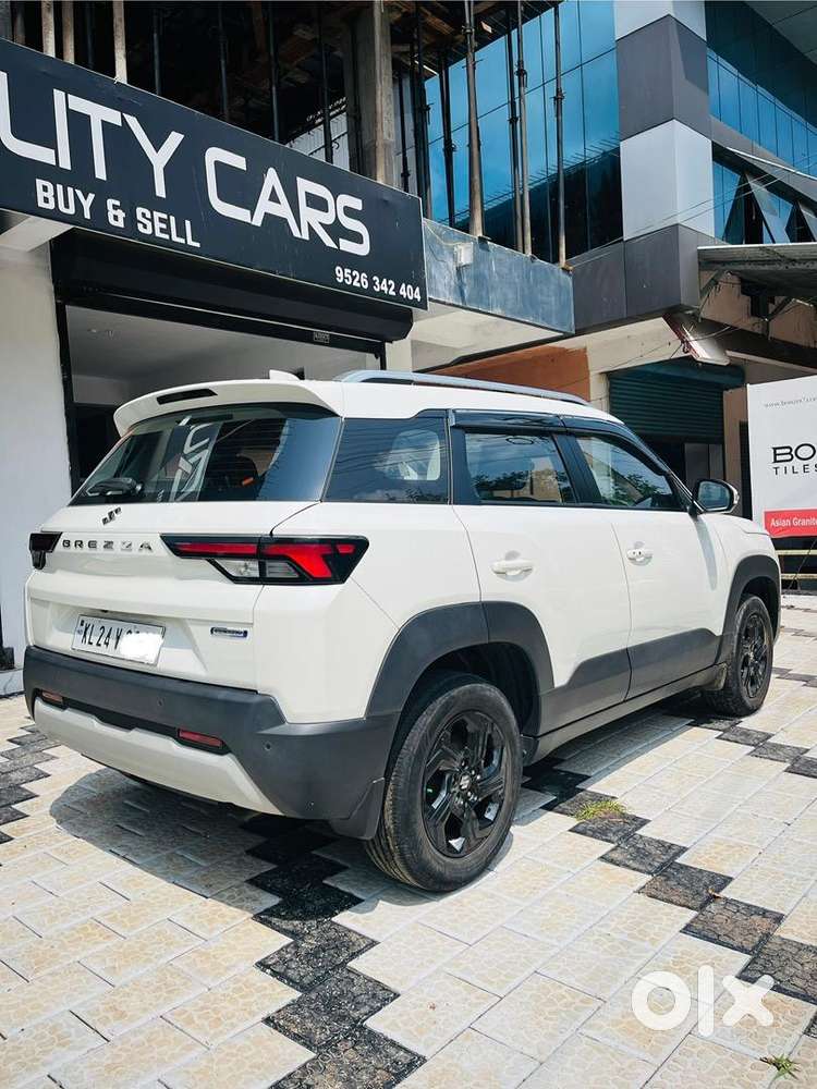 Brezza Hybrid Well Maintained