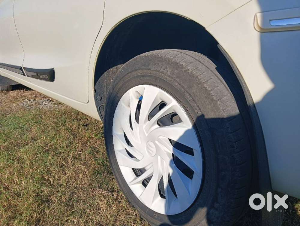 Maruti Suzuki Ertiga 1.5 Vxi, 2024, Petrol